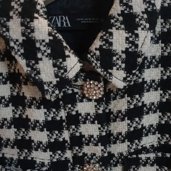 [BUNJANG] Zara Tweed Jacket (55-66) / 자라 트위드자켓/55-66