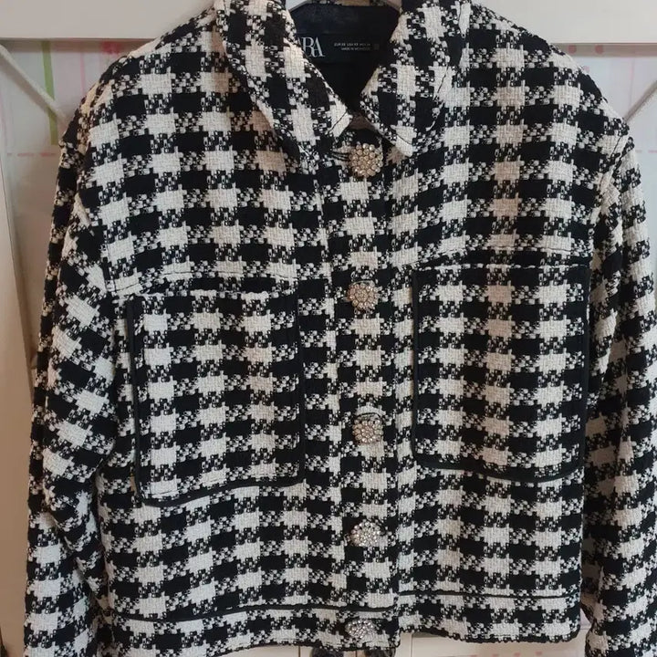 [BUNJANG] Zara Tweed Jacket (55-66) / 자라 트위드자켓/55-66