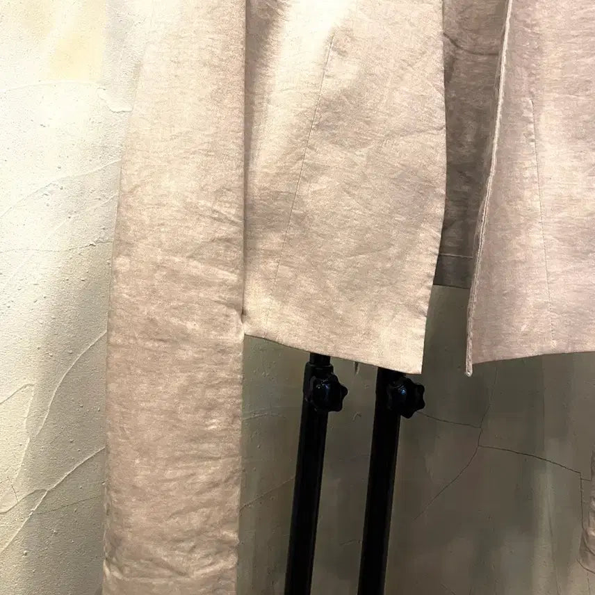 [SOLD OUT] 띠어리 린넨 비스코스 스판 노카라 자켓 55~날씬66