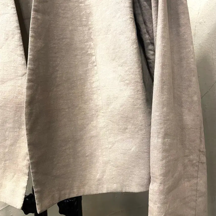 [SOLD OUT] 띠어리 린넨 비스코스 스판 노카라 자켓 55~날씬66