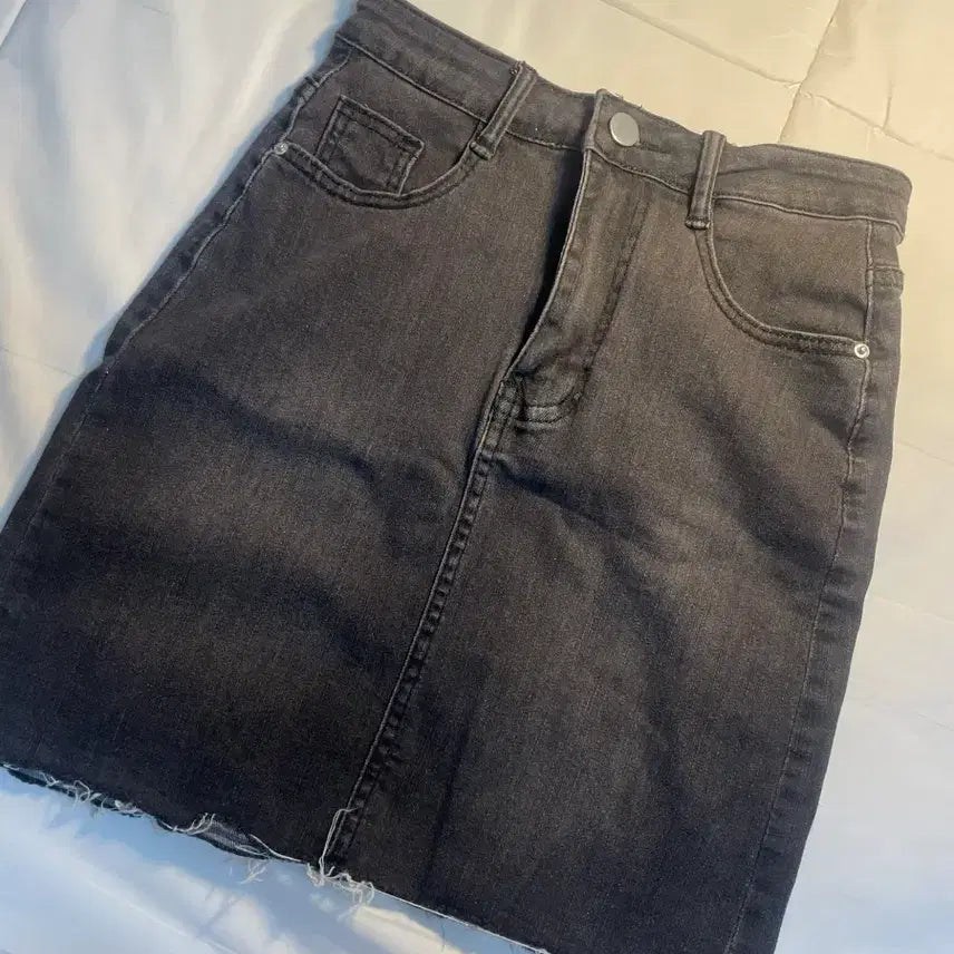 [BUNJANG] Black Denim Skirt / 흑청 데님 스커트