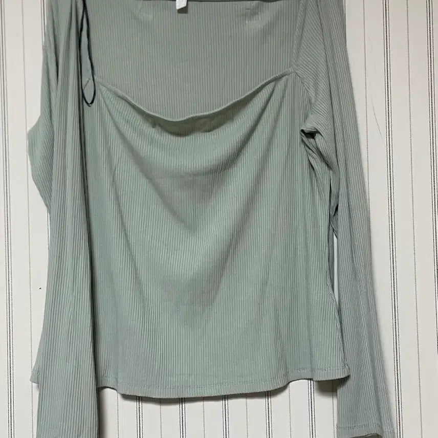 [BUNJANG] H&amp;M Green Ribbed Knit T-shirt / h&amp;m 연두색 골지니트 티셔츠