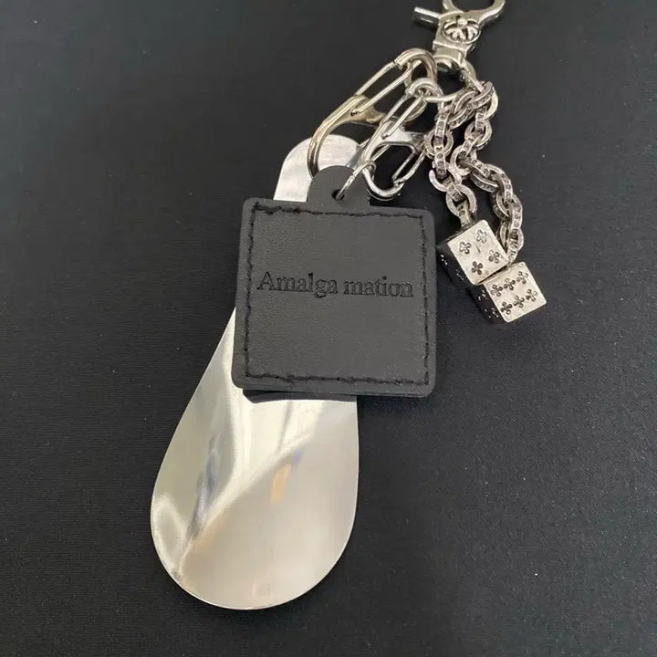 [BUNJANG] Metal Shoehorn Keychain / 메탈 슈혼 키링