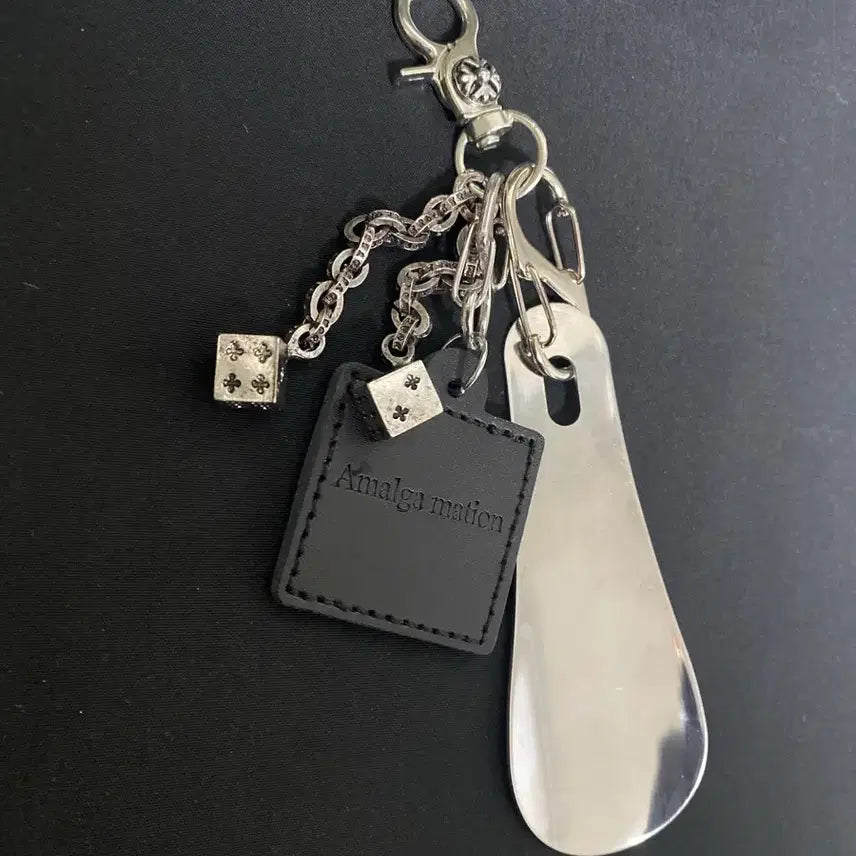 [BUNJANG] Metal Shoehorn Keychain / 메탈 슈혼 키링