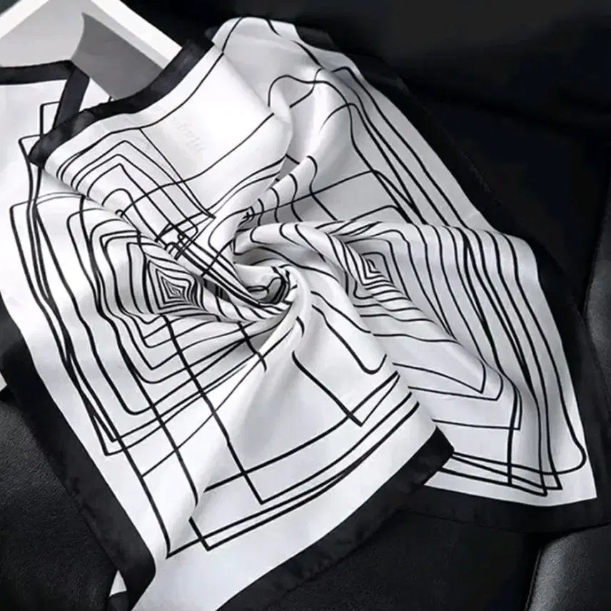 [BUNJANG] White Pattern Silk Scarf / 화이트 패턴 스카프
