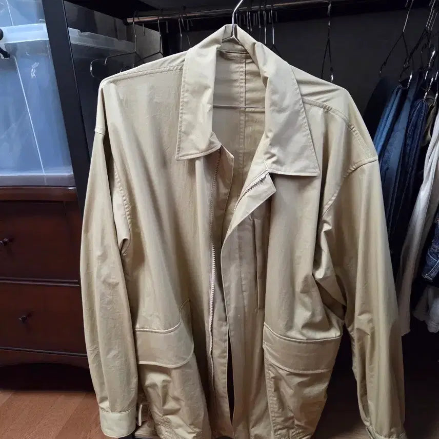 [BUNJANG] Uniqlo U Lemaire Oversized Utility Jacket (Beige) - M / 유니클로U 르메르 오버사이즈 유틸리티 자켓 m 남여공용