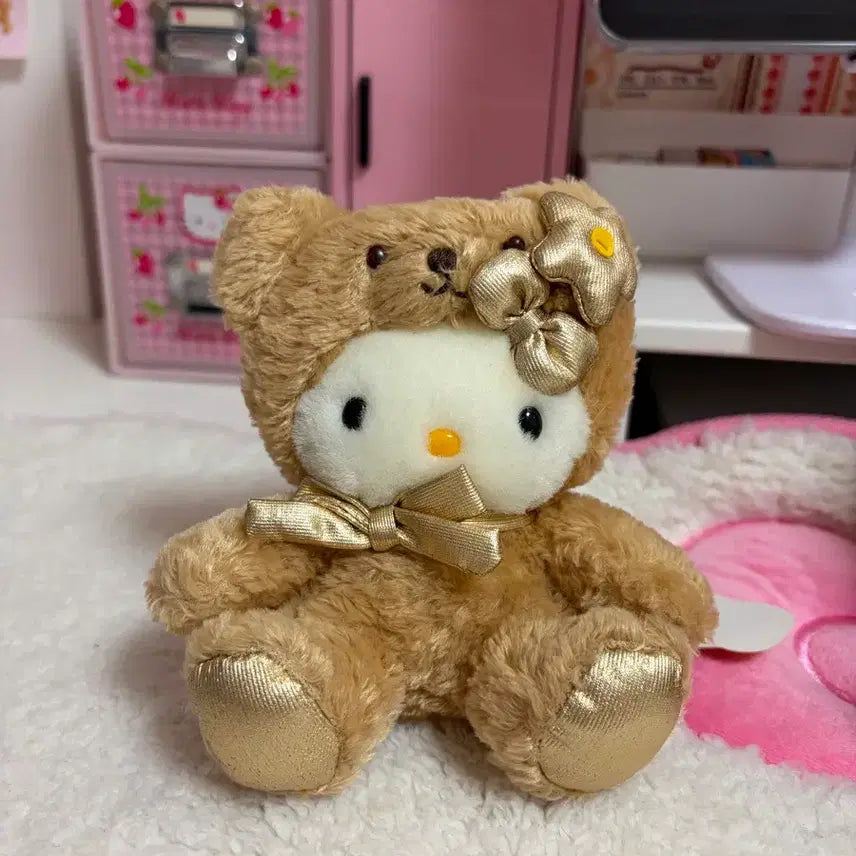 [BUNJANG] Vintage Sanrio Hello Kitty Teddy Bear Plush Doll / 고전 빈티지 곰 곰돌이 테디베어 키티 고전키티 헬로키티 인형