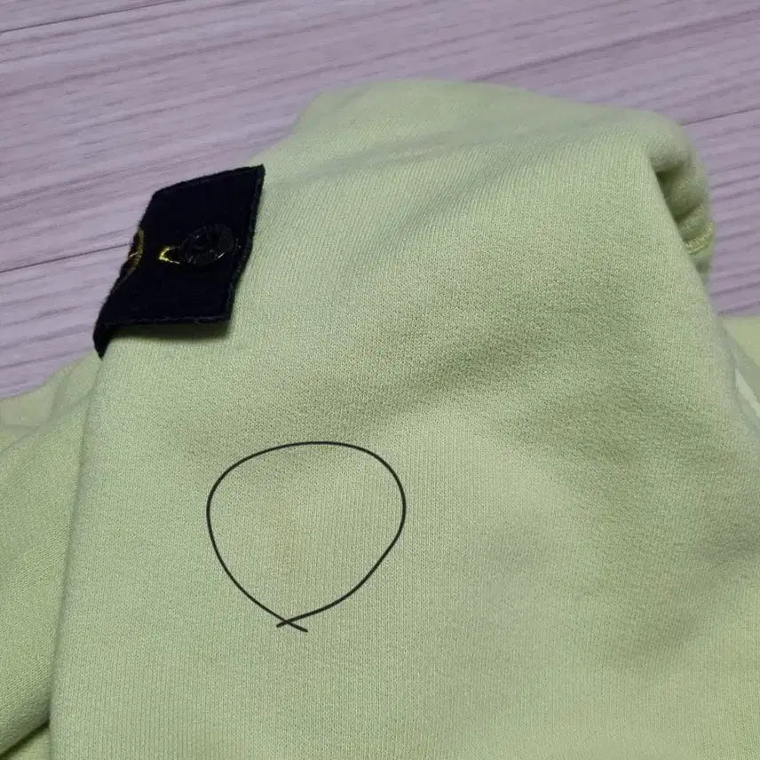 [BUNJANG] Stone Island Fluorescent Sweatshirt / 스톤아일랜드 맨투맨
