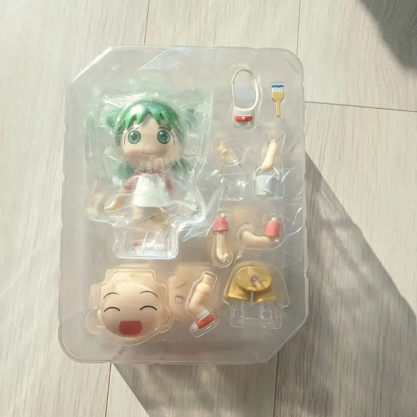 [SOLD OUT] 급처)가격내림 요츠바랑 넨도로이드 피규어
