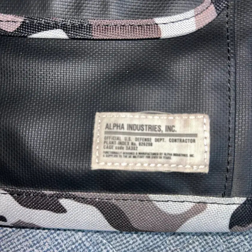 [BUNJANG] Alpha Industries Crossbody Bag / 알파인더스트리 크로스백