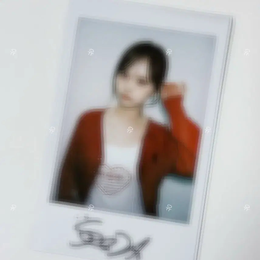[BUNJANG] tripleS Seoyeon Signed Polaroid / 260328 트리플에스 서아 싸인 폴라로이드