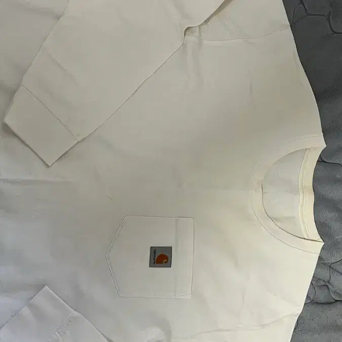 [SOLD OUT] 칼하트 wip 포켓 롱슬리브 긴팔 티셔츠