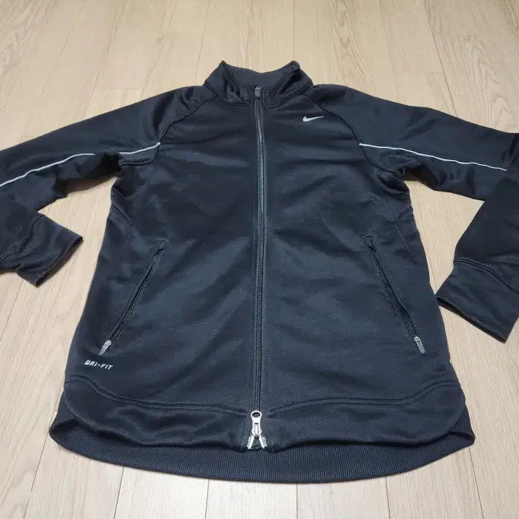 [BUNJANG] Nike Spring/Autumn Training Jacket / 나이키 춘추용 트레이닝 자켓 사이즈 90~95 판매합니다.