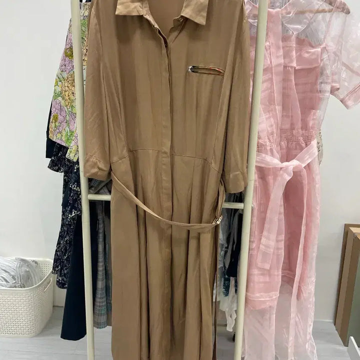 [BUNJANG] Linen Beige Dress / 린넨카라베이지 원피스 66-77