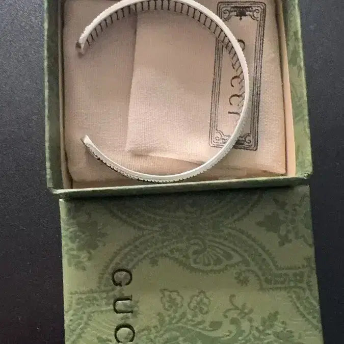 [BUNJANG] Gucci Black Bracelet / 구찌 블랙 팔찌