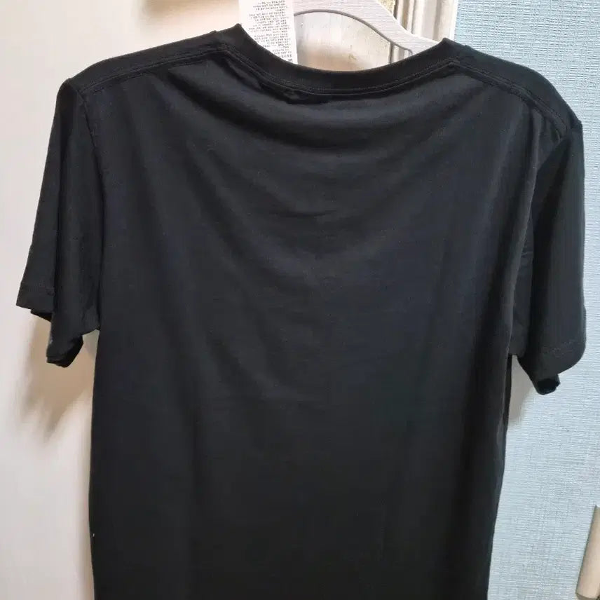 [BUNJANG] Uniqlo Pokemon Mewtwo 30th Anniversary T-shirt / 유니클로 X 30주년 포켓몬 뮤츠 반팔티셔츠