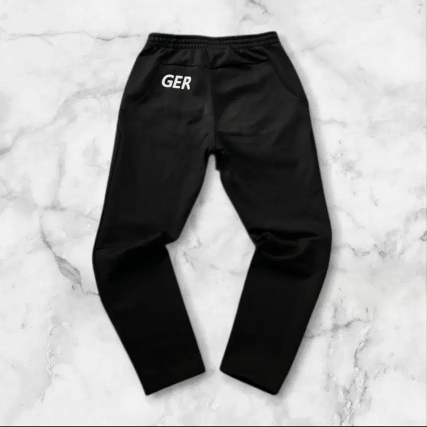 [BUNJANG] Descente Black Training Pants / 데상트 블랙 트레이닝 바지30