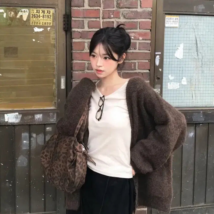 [BUNJANG] Dayrose Brown Angora Cardigan / 데이로제 브라운 캐츠 앙고라가디건 루즈핏가디건 니트가디건 에이블리