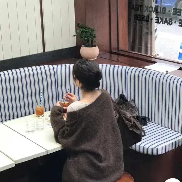 [BUNJANG] Dayrose Brown Angora Cardigan / 데이로제 브라운 캐츠 앙고라가디건 루즈핏가디건 니트가디건 에이블리