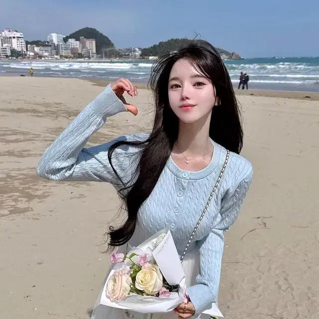 [BUNJANG] Mayyun Cable Knit Cardigan Sky Blue / 메이윤 촉감대박 꽈배기 가디건 소라