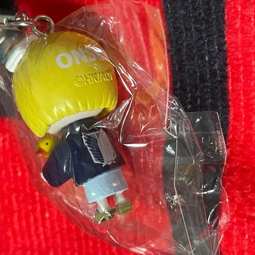 [BUNJANG] Attack on Titan Armin Kyushu Region Limited Edition Onsen Keyring / 규슈 지역한정 진격거 아르민 온센 키링