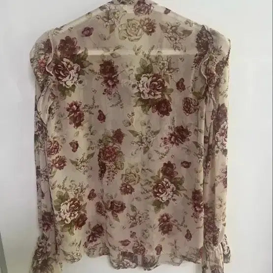 [SOLD OUT] 플라워 쉬폰 블라우스
