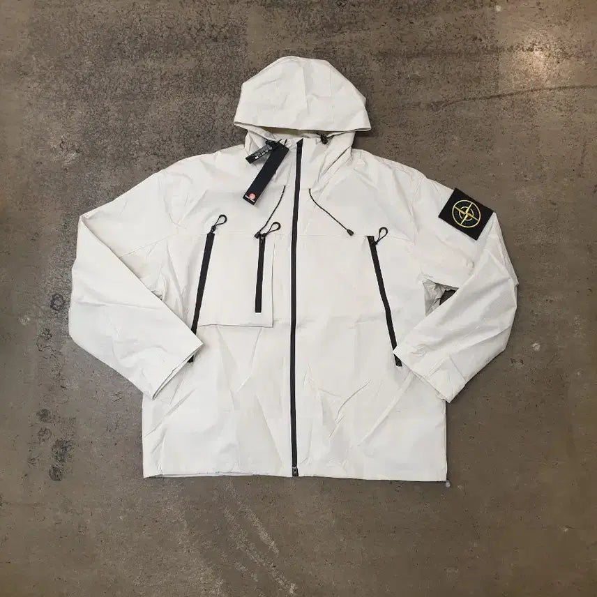 [BUNJANG] Stone Island Windbreaker White XL New / 스톤아일랜드 바람막이 XL 아이보리 새상품