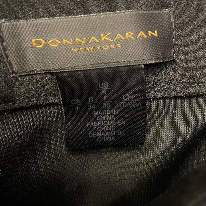 [BUNJANG] Donna Karan Pleated Lace Skirt / 도나카란 플리츠 레이스 스커트 55~66