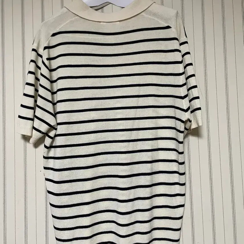 [SOLD OUT] 탑텐 스트라이프 카라넥 반팔 티셔츠 아이보리&amp;블랙