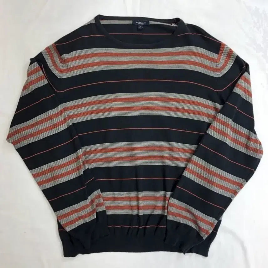 [BUNJANG] Burberry Black Stripe Knit Top / 버버리 검정색 스트라이프 맨투맨
