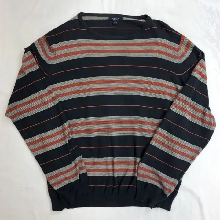 [BUNJANG] Burberry Black Stripe Knit Top / 버버리 검정색 스트라이프 맨투맨