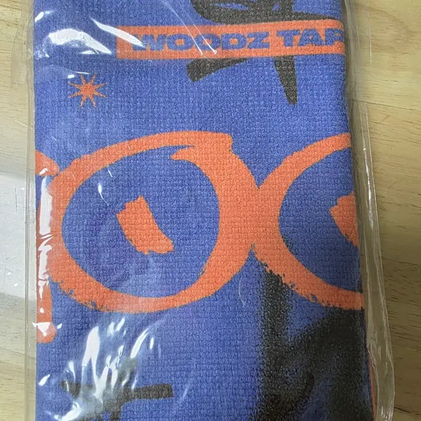[BUNJANG] WOODZ Towel Slogan / 우즈 WOODZ 타올 슬로건 양도