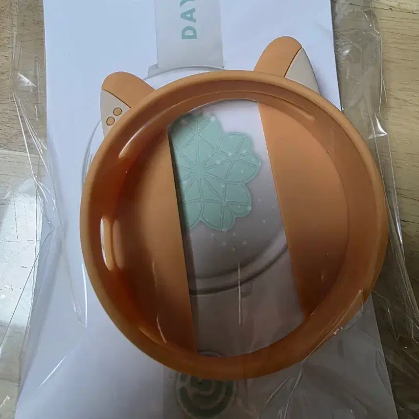 [SOLD OUT] 데이식스 day6 마데워치 링커버 쁘띠멀즈 케 양도