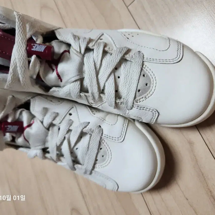 [BUNJANG] Nike Air Jordan 6 Maroon (225mm) Sneakers / 조던6 마룬 225사이즈 판매해요
