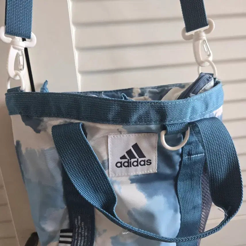 [BUNJANG] Adidas Blue Pattern Shoulder/Tote Bag / 아디다스 블루 패턴 숄더/토트백