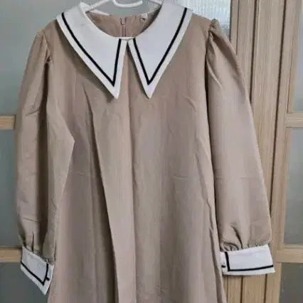 [BUNJANG] KARA Neck Long Sleeve Mini Dress Beige / 카라넥 긴팔 미니 원피스 베이지