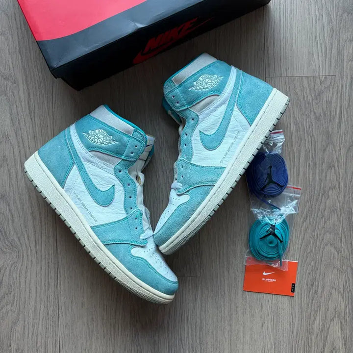 [BUNJANG] Air Jordan 1 High Turbo Green Sneakers / 에어 조던1 하이 터보그린 280mm