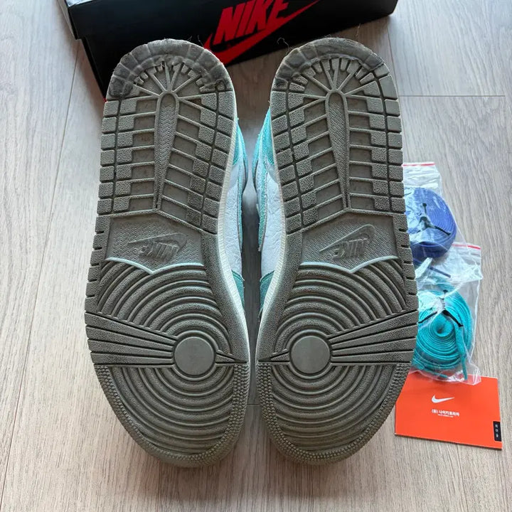 [BUNJANG] Air Jordan 1 High Turbo Green Sneakers / 에어 조던1 하이 터보그린 280mm