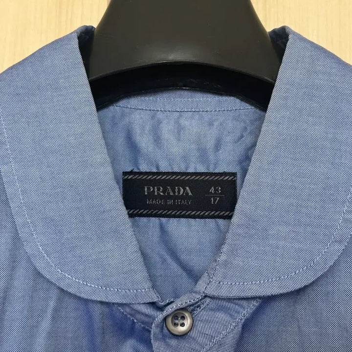 [BUNJANG] PRADA Round Collar Blue Shirt / PRADA 프라다 둥근카라 블루 셔츠