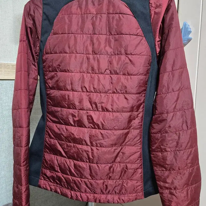 [BUNJANG] Lafuma Size 90 Burgundy Jacket / 라푸마  90 사이즈