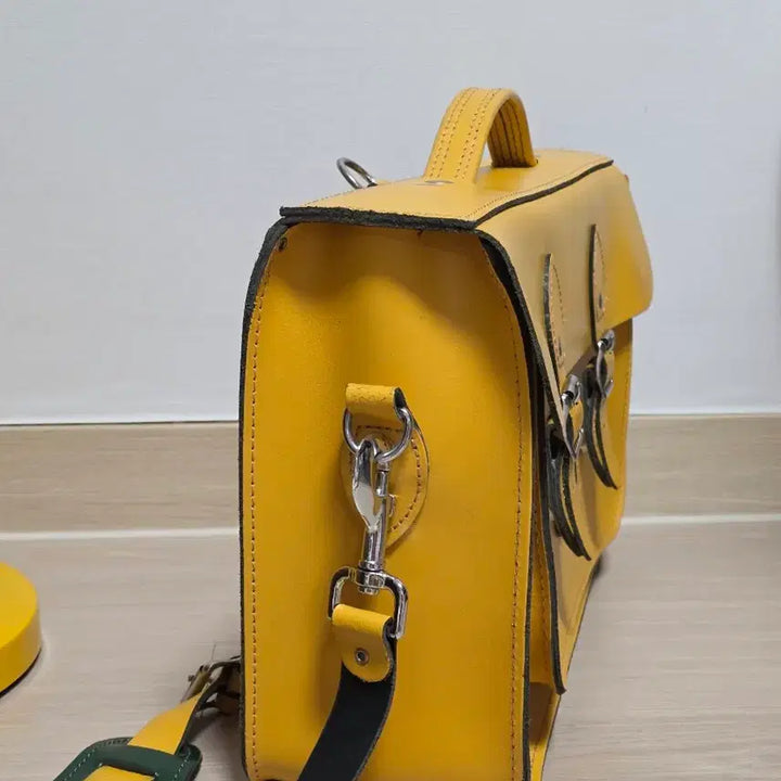 [BUNJANG] The Leather Satchel 15-Inch Leather Satchel Bag / (영국 브랜드, 실착 10회 이하) 더레더사첼 15인치