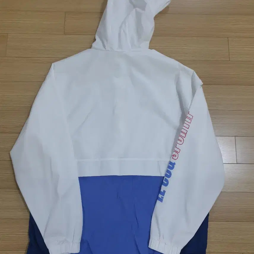 [BUNJANG] Le Coq Sportif Hooded Anorak / 르꼬끄 바람막이 후드아노락