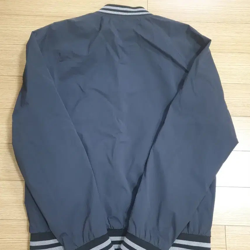 [SOLD OUT] 디스커버리 자켓