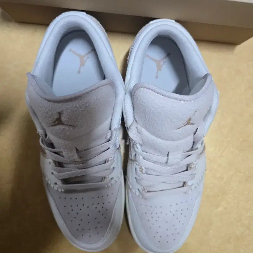 [BUNJANG] Nike Air Jordan 1 Low SE Sneakers / 나이키 에어 조던 1 로우 SE 270사이즈 팝니다.