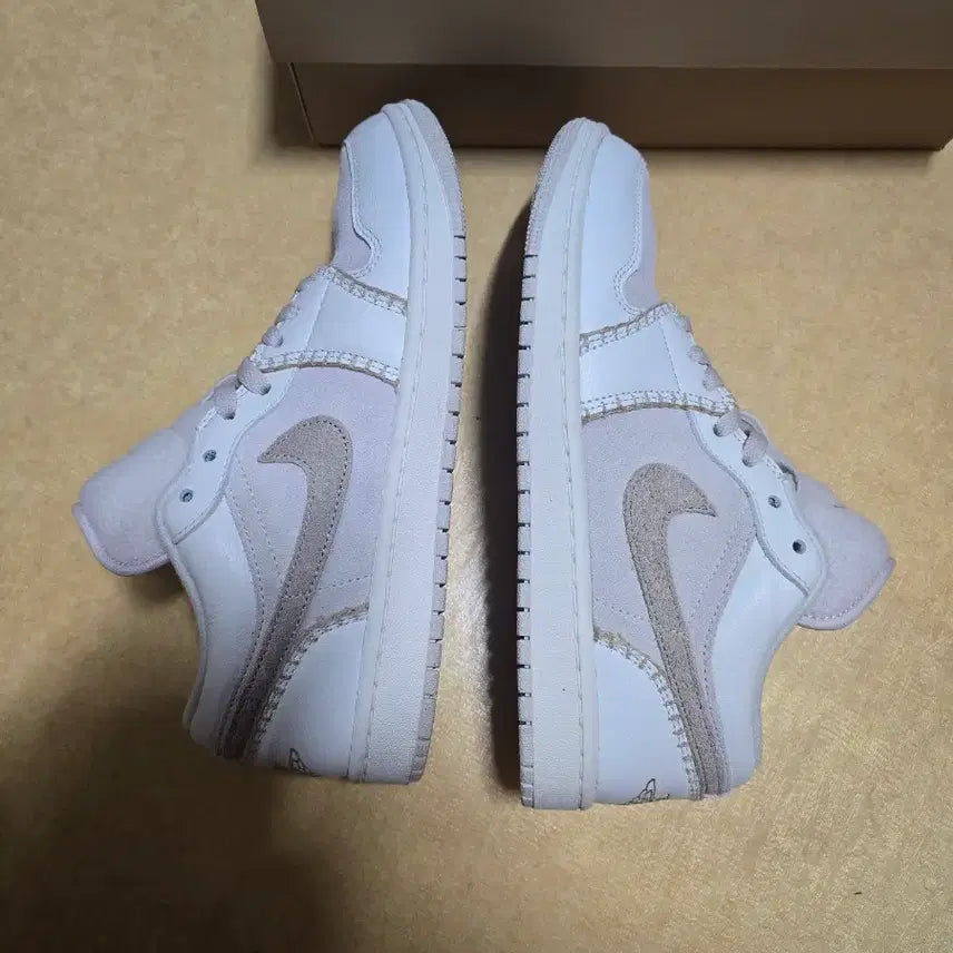 [BUNJANG] Nike Air Jordan 1 Low SE Sneakers / 나이키 에어 조던 1 로우 SE 270사이즈 팝니다.
