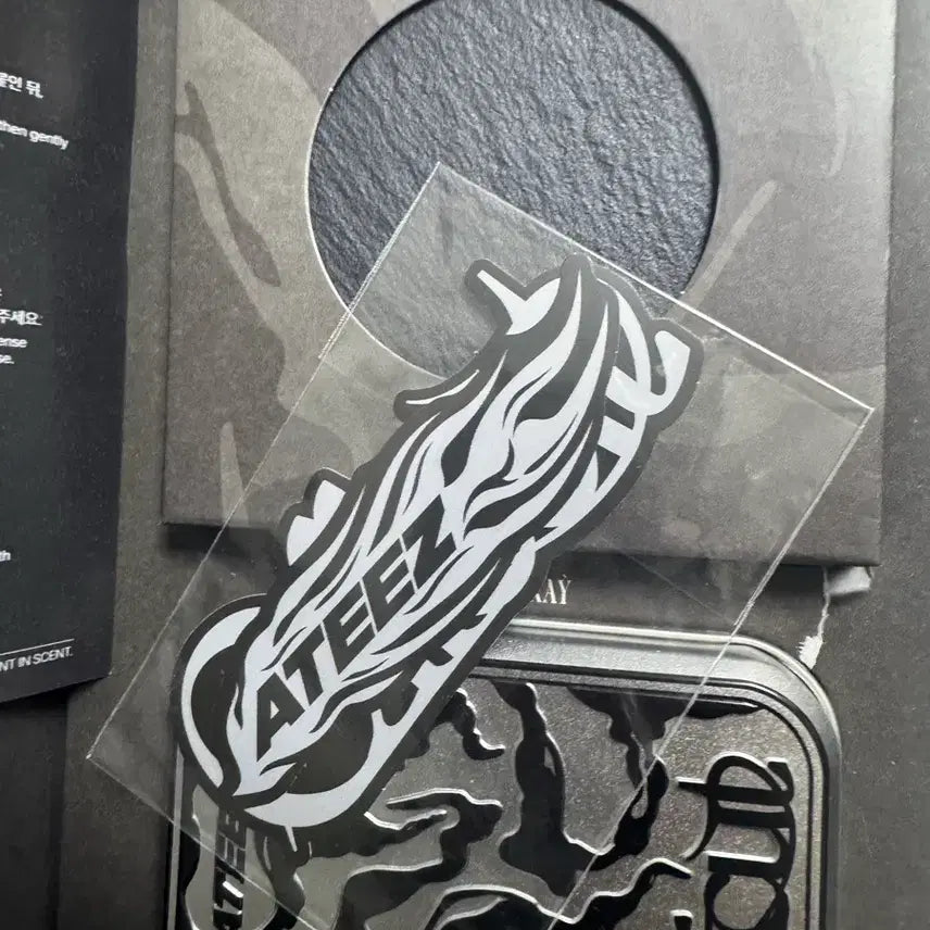 [BUNJANG] ATEEZ Offcut + Scent Box Set / 에이티즈 Offcut+ 향 박스세트