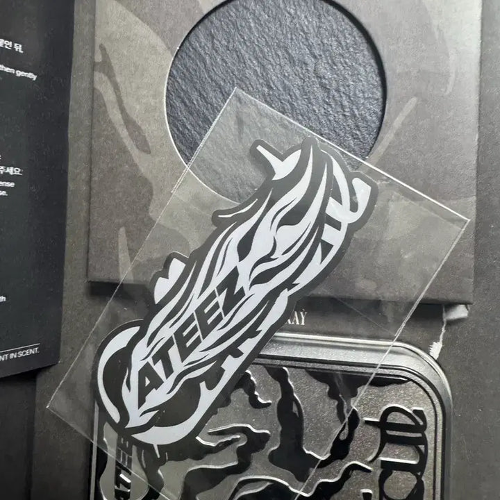 [BUNJANG] ATEEZ Offcut + Scent Box Set / 에이티즈 Offcut+ 향 박스세트