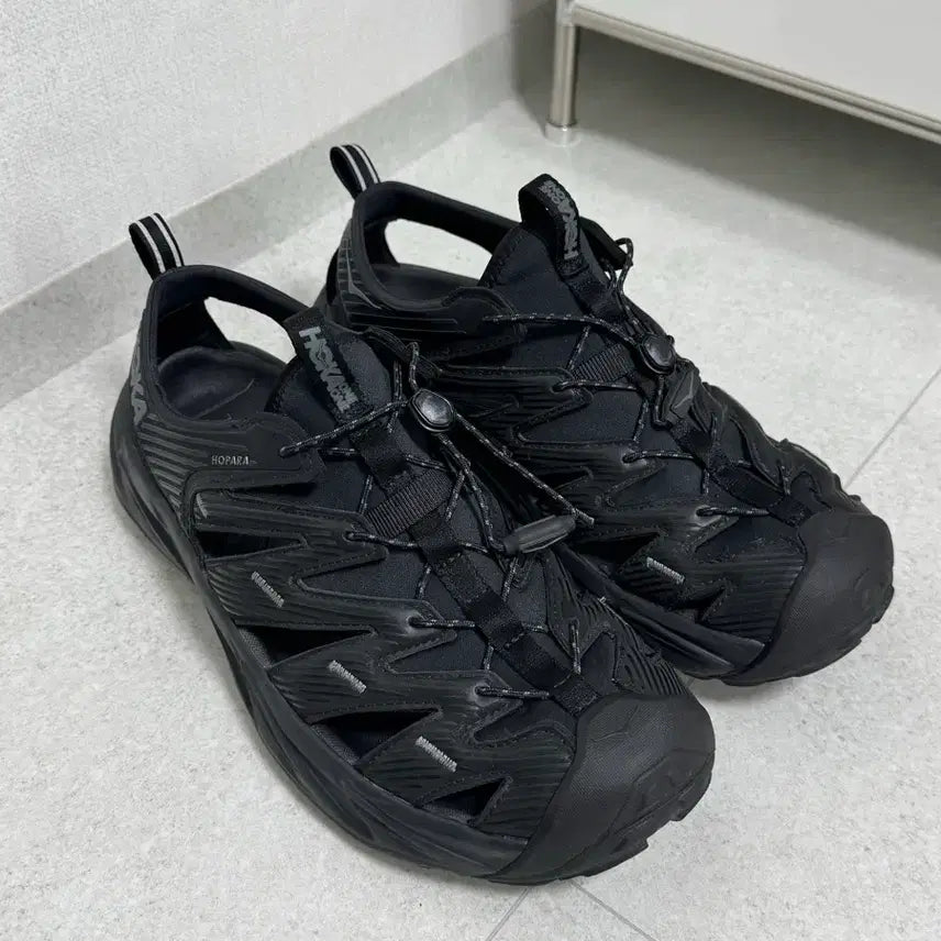 [SOLD OUT] 호카 호파라 블랙 280 (1106534-BBLC)