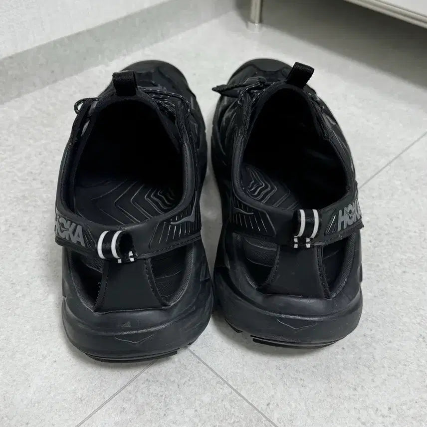 [SOLD OUT] 호카 호파라 블랙 280 (1106534-BBLC)