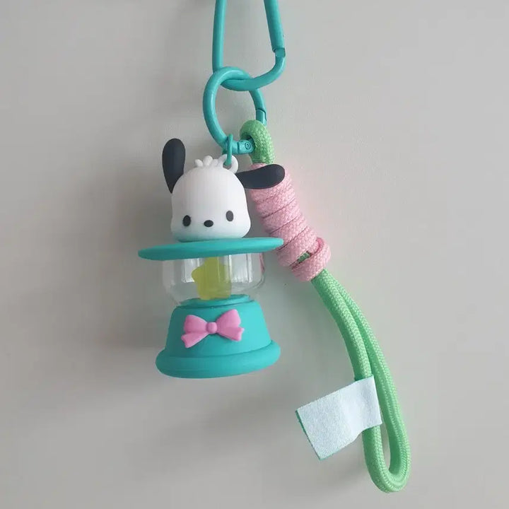 [BUNJANG] Sanrio Pochacco LED Lantern Figure Keychain / 산리오 포차코 LED 랜턴 피규어 키링 (새상품)